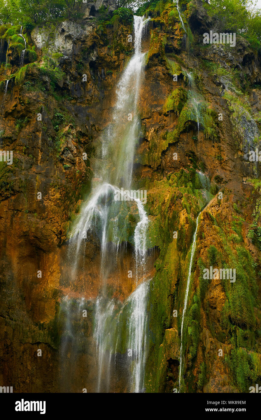 Cascate nel Parco Nazionale dei Laghi di Plitvice Foto Stock