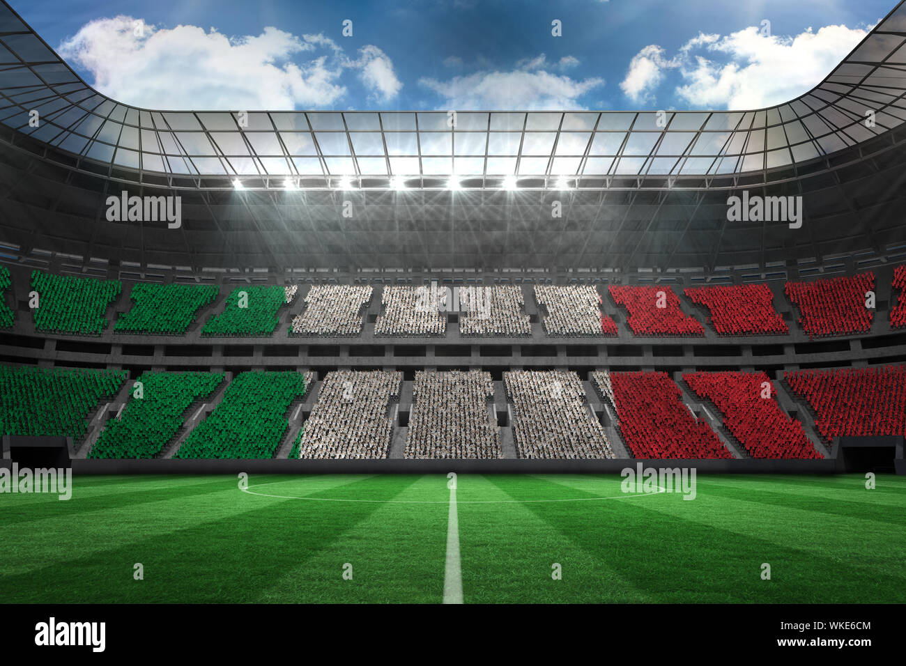 Generati digitalmente italiano bandiera nazionale contro la grande stadio  di calcio Foto stock - Alamy