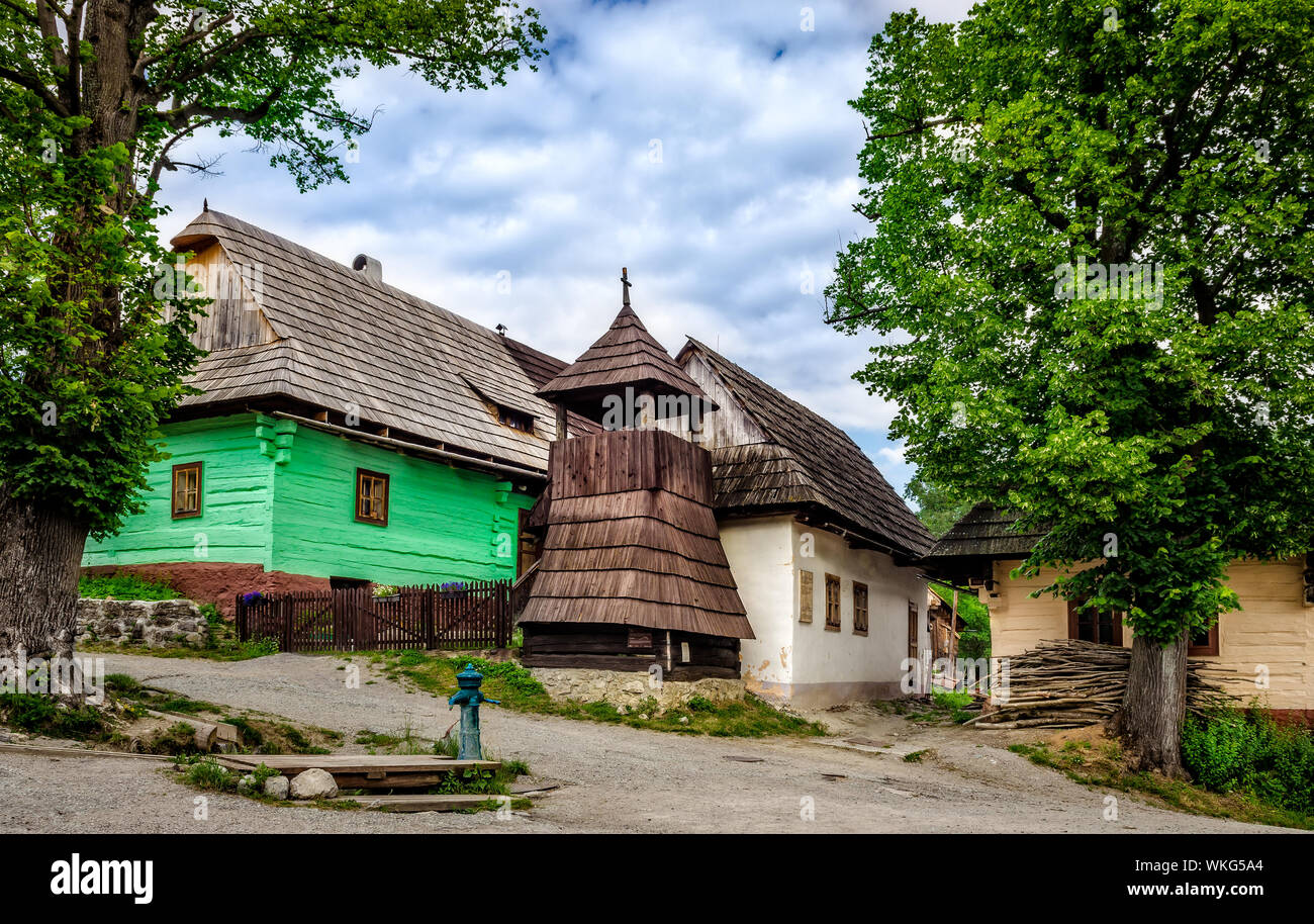 Vlkolinec tradizionale villaggio in Slovacchia, Europa orientale Foto Stock