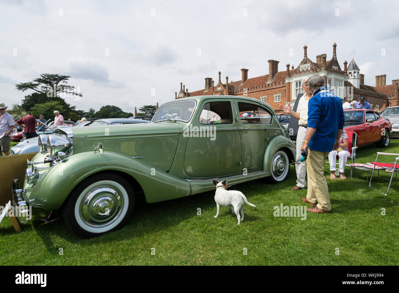 1938 Sunbeam Talbot berlina sportiva al Helmingham Festival di Classic & Sports Cars 2019 Foto Stock