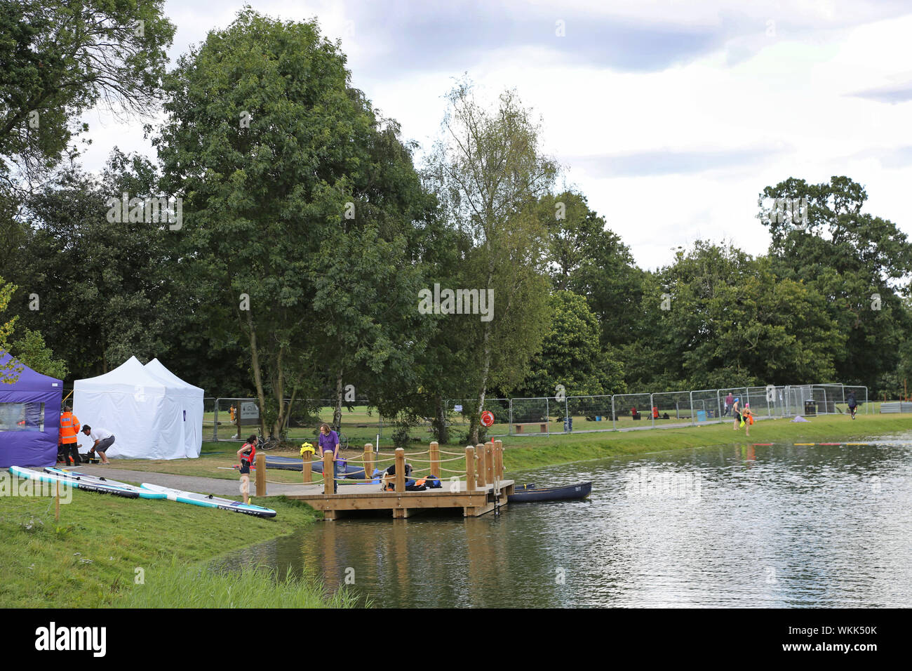 La nuova piscina lago presso il recentemente ristrutturato posto Beckenham Park, sud-est di Londra, Regno Unito. Foto Stock