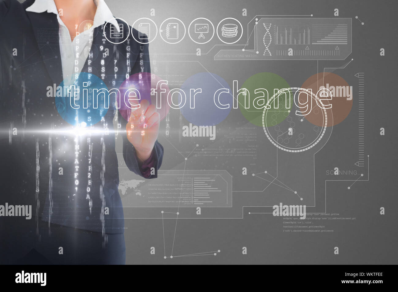 Imprenditrice di toccare le parole del tempo per cambiare su interfaccia contro il bollino grigio Foto Stock