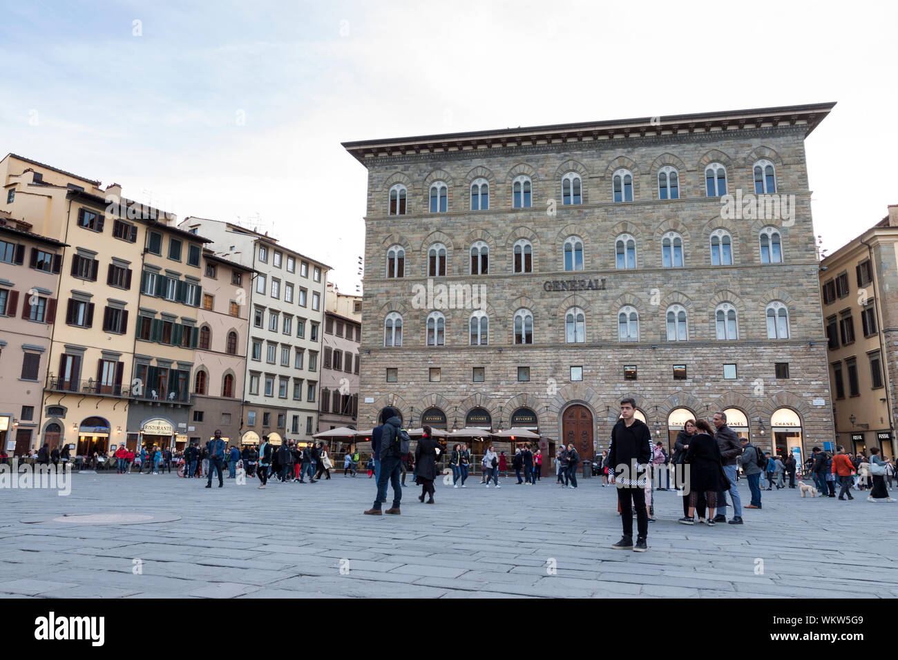 Una delle principali piazze affollate in città. Firenze, Toscana. Italia Foto Stock