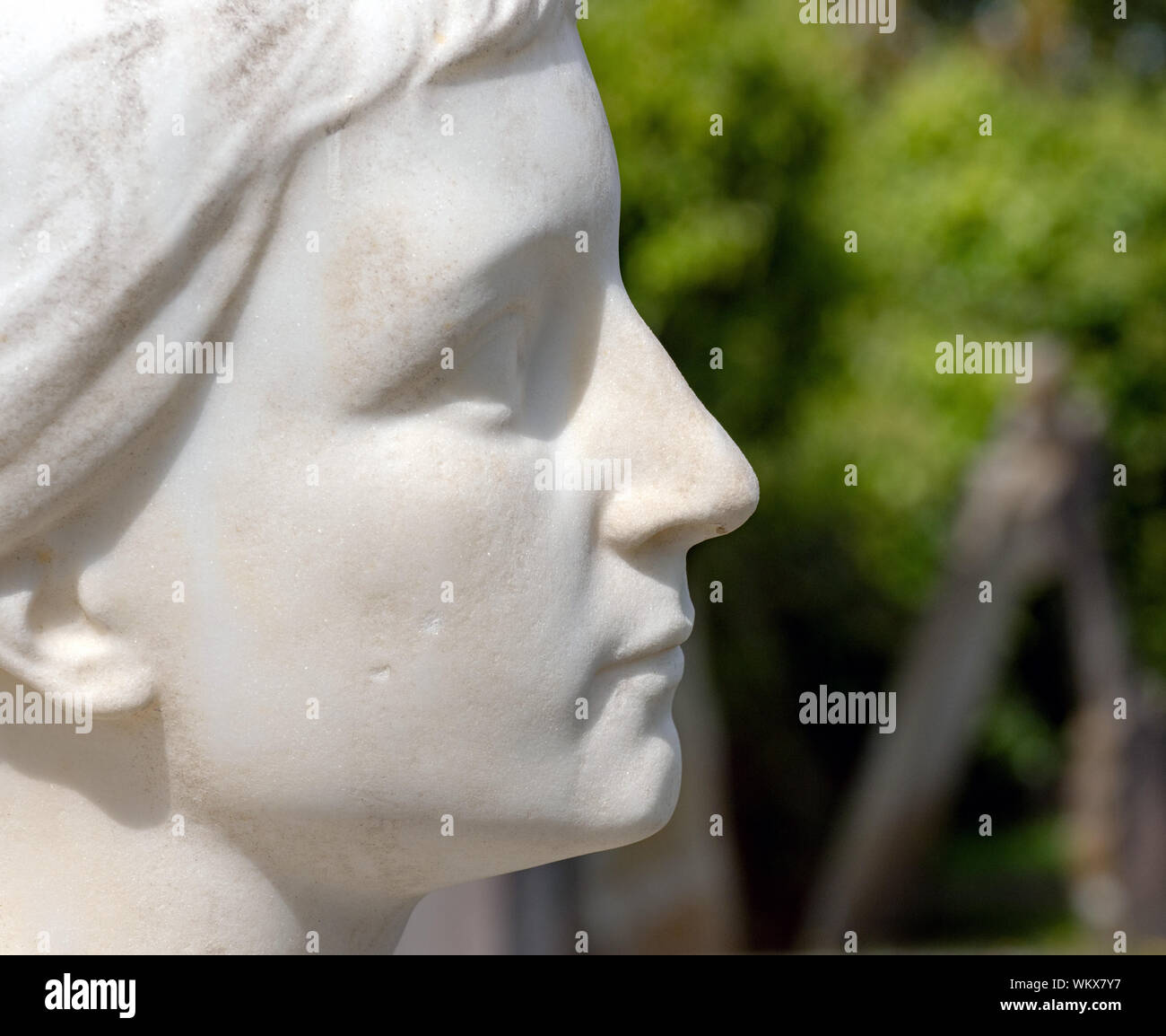 Dettaglio della lapide sulla tomba di Lillie Langtry in St Saviours sagrato, Jersey, Isole del Canale. Foto Stock