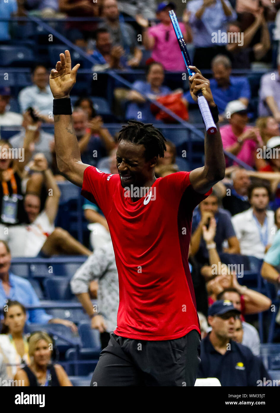 New York, Stati Uniti d'America. 04 Sep, 2019. Gael Monfils di Francia durante la sua partita contro Matteo Berrettini di Italia a Arthur Ashe Stadium dell'USTA Billie Jean King National Tennis Center on September 04, 2019 in New York City Credit: Indipendente Agenzia fotografica/Alamy Live News Foto Stock