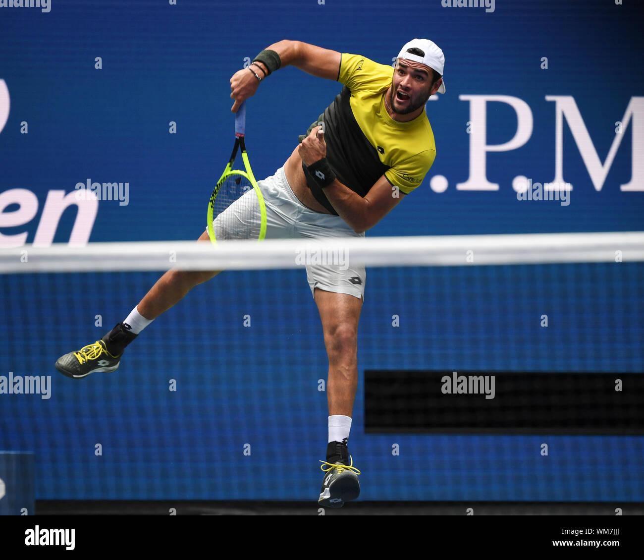 Flushing NY, STATI UNITI D'AMERICA. 04 Sep, 2019. Gael Monfils Vs Matteo Berrettini sulla Arthur Ashe Stadium dell'USTA Billie Jean King National Tennis Center il 4 settembre 2019 nel lavaggio delle regine. Credito: Mpi04/media/punzone Alamy Live News Foto Stock