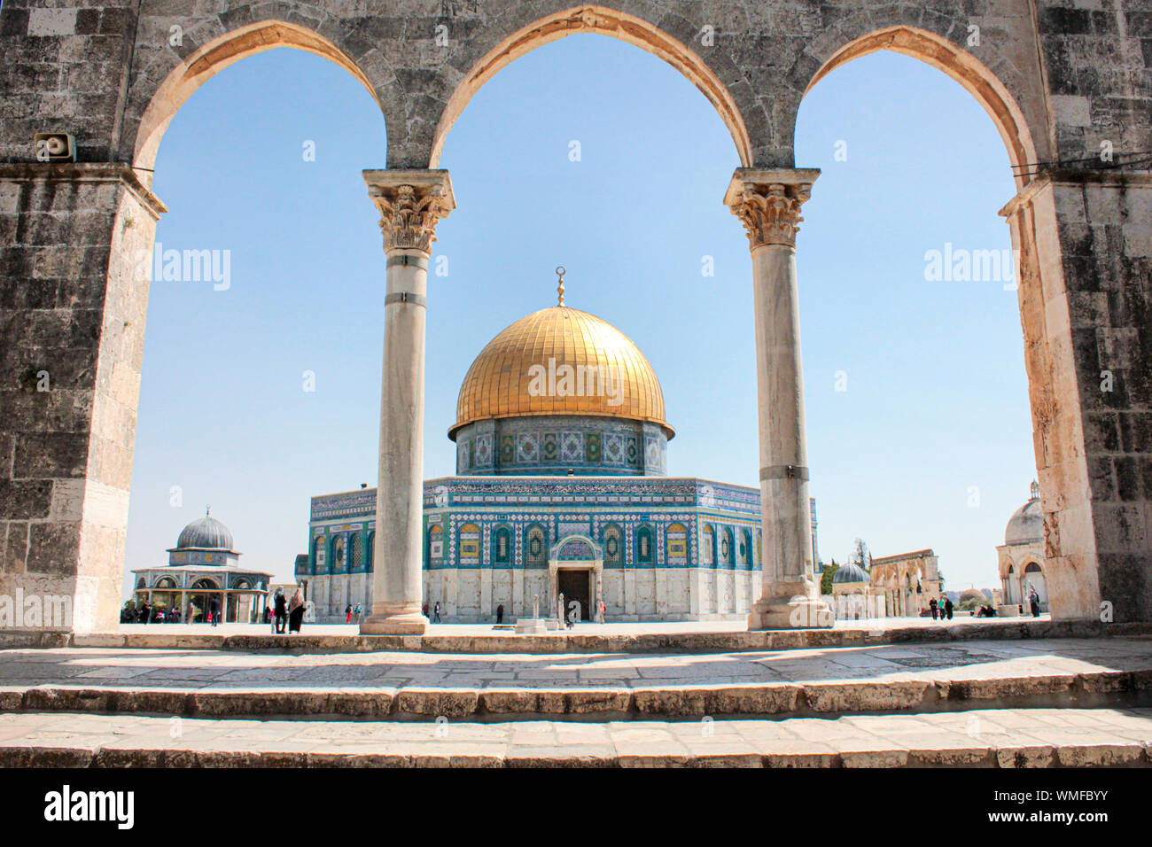 Il vecchio arabo archi presso l'entrata della Cupola della roccia - Gerusalemme, Israele Foto Stock