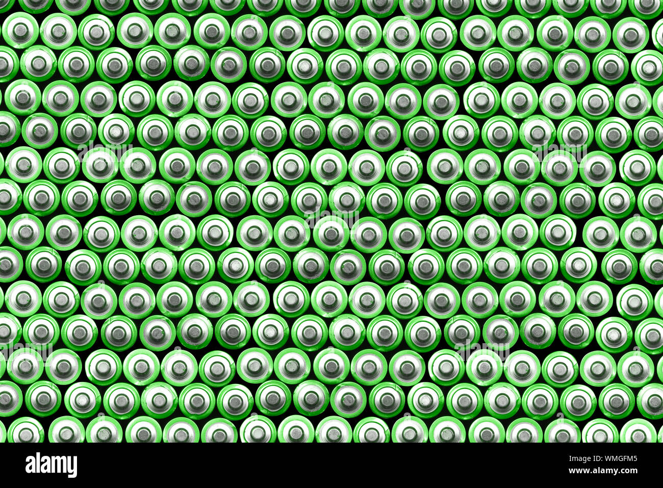 Green power efficiente di energia delle batterie ricaricabili per risparmiare energia Foto Stock