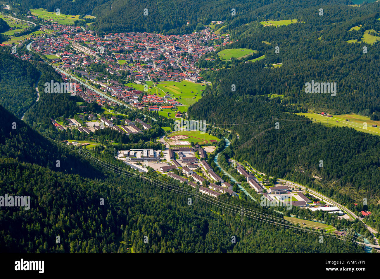 Vista aerea a città Mittenwald in Baviera, Germania Foto Stock