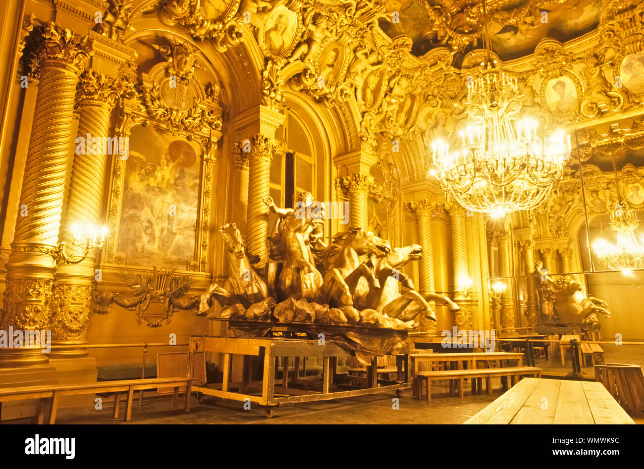 Parigi, Opera Garnier, Reportage "Hinter den Kulissen der Pariser Oper' - Parigi, funzione "dietro le quinte del Teatro dell'Opera Garnier" Foto Stock