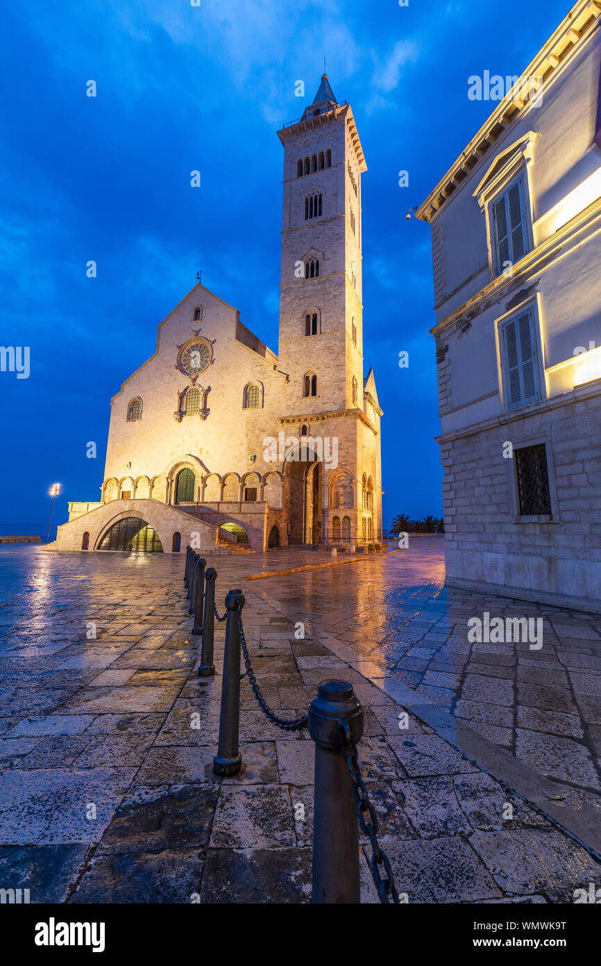 L'Italia, Puglia, provincia di Barletta-Andria-Trani, Trani. San Nicola Pellegrino la cattedrale. Foto Stock