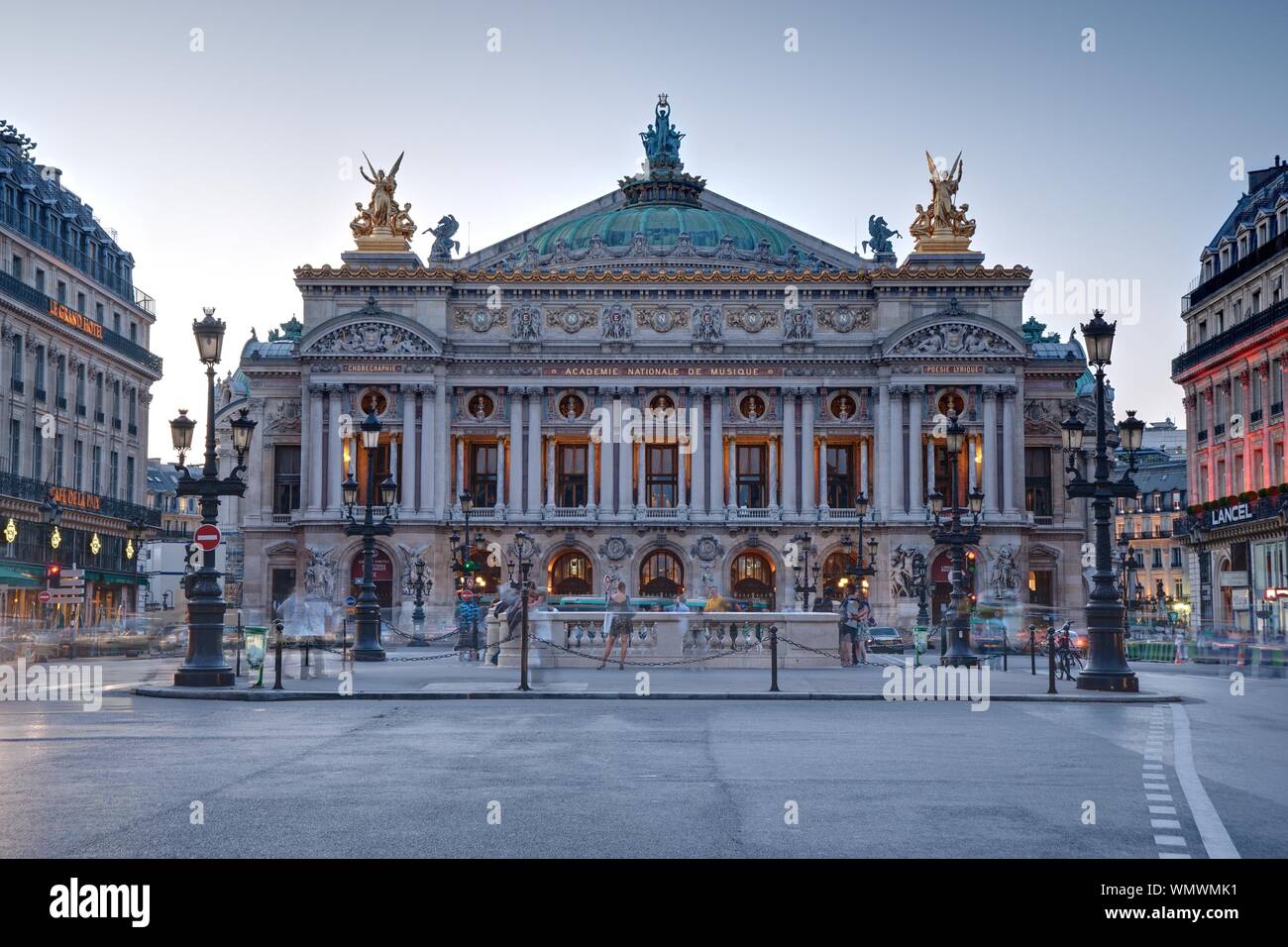 Parigi, Place de l' Opera, Opera Garnier Foto Stock