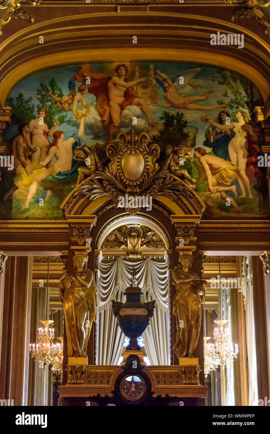 Die Opéra Garnier, auch Palais Garnier genannt, ist eines der zwei Pariser Opernhäuser, die der staatlichen istituzione Opéra National de Paris unters Foto Stock