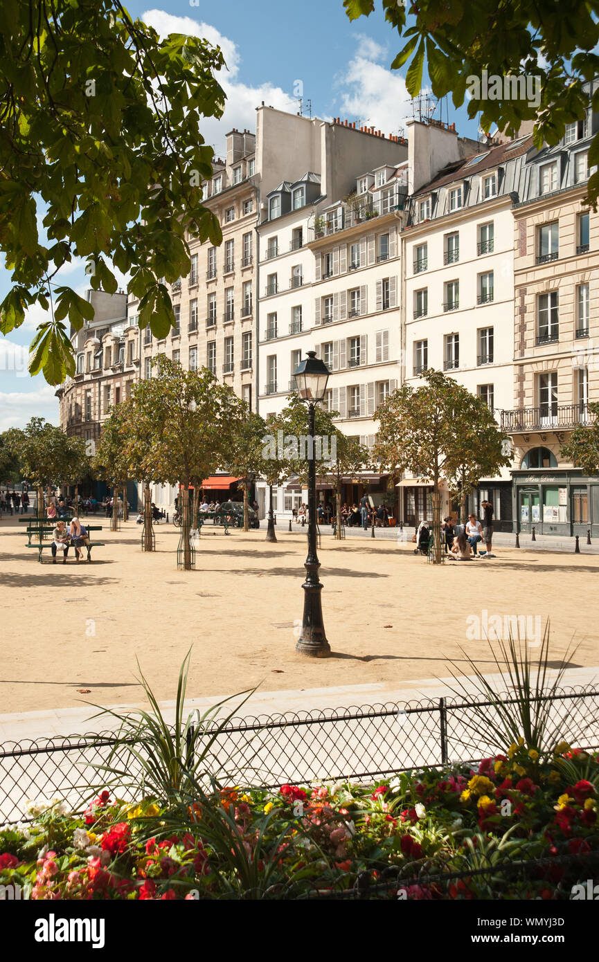 Parigi, Ile de la Cite, Place Dauphine Foto Stock