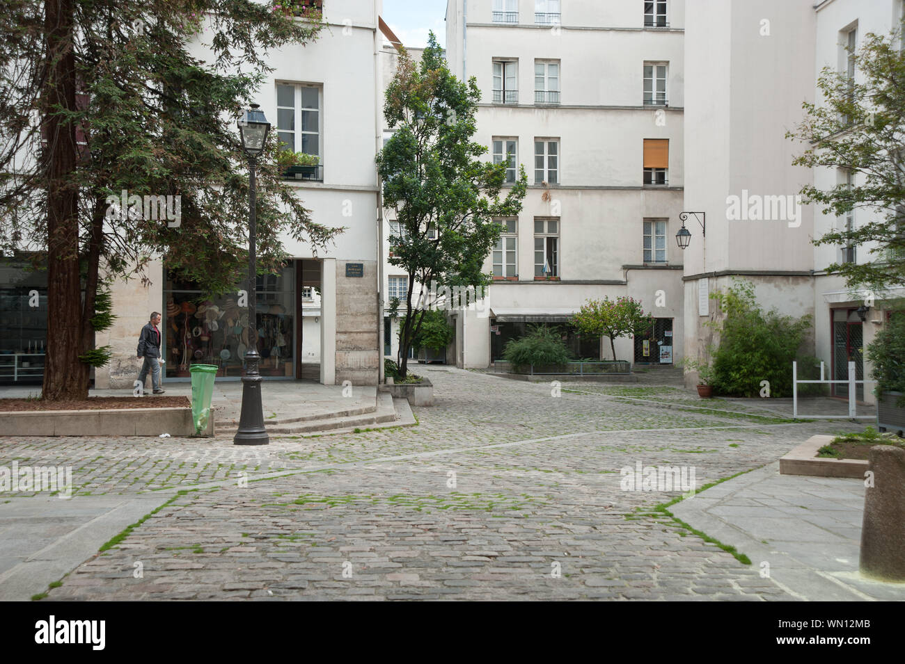 Das Pariser Viertel Borgo San Paolo wird von den strassen rue Charlemagne, rue Saint Paul, rue de l'Ave Maria und rue des jardins Saint Paul umschlo Foto Stock