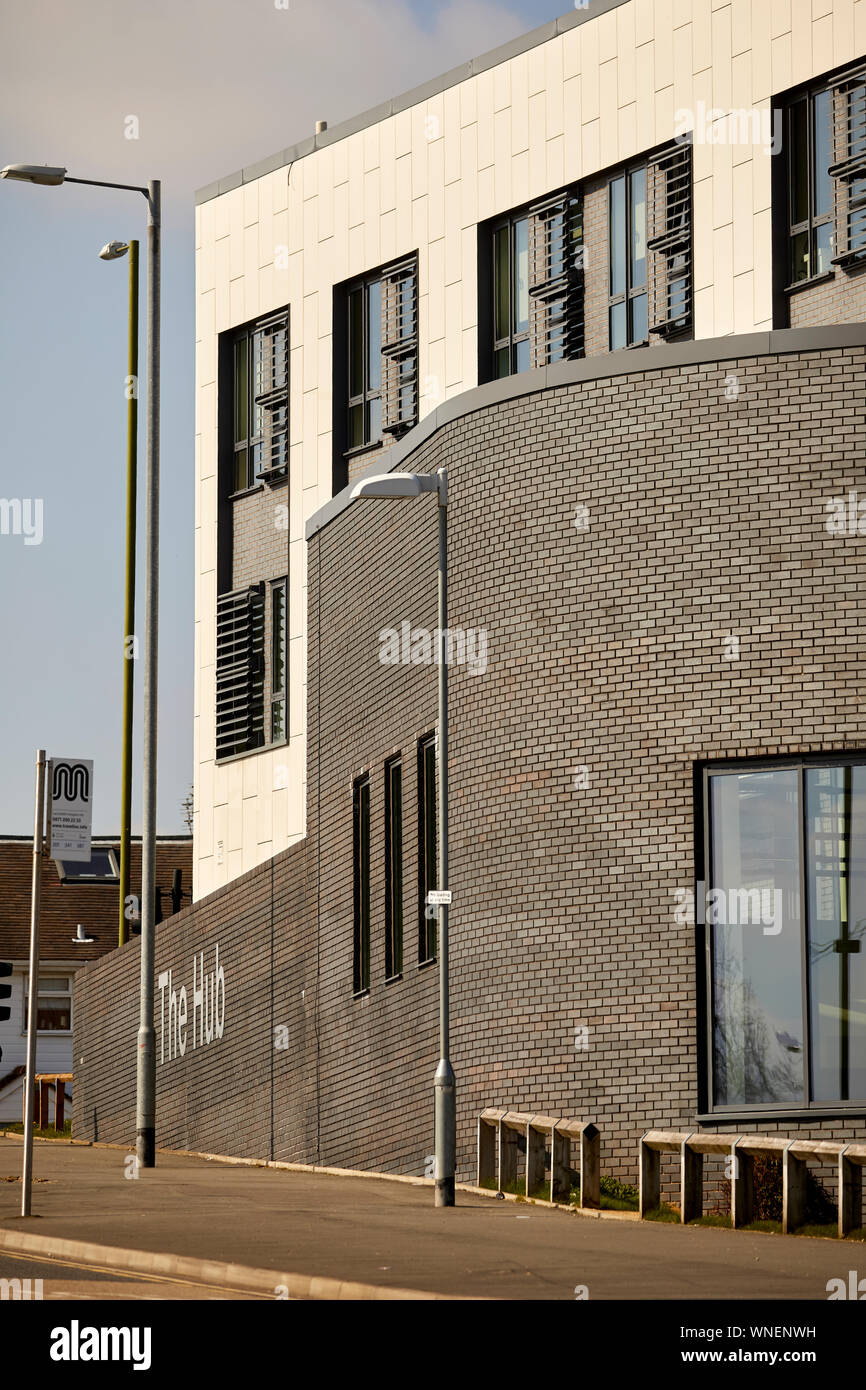 Hattersley mozzo, Hyde, Tameside un moderno centro comunitario Foto Stock