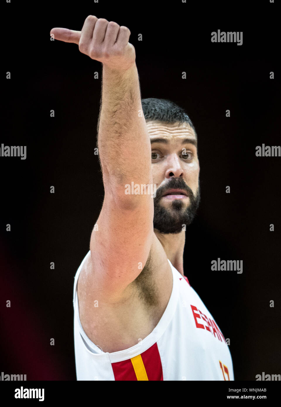 Wuhan, la Cina della provincia di Hubei. 6 Sep, 2019. Marc Gasol della Spagna gesti durante il gruppo J match tra Spagna e Italia a 2019 FIBA World Cup a Wuhan, capitale della Cina centrale della provincia di Hubei, Sett. 6, 2019. Credito: Xiao Yijiu/Xinhua/Alamy Live News Foto Stock