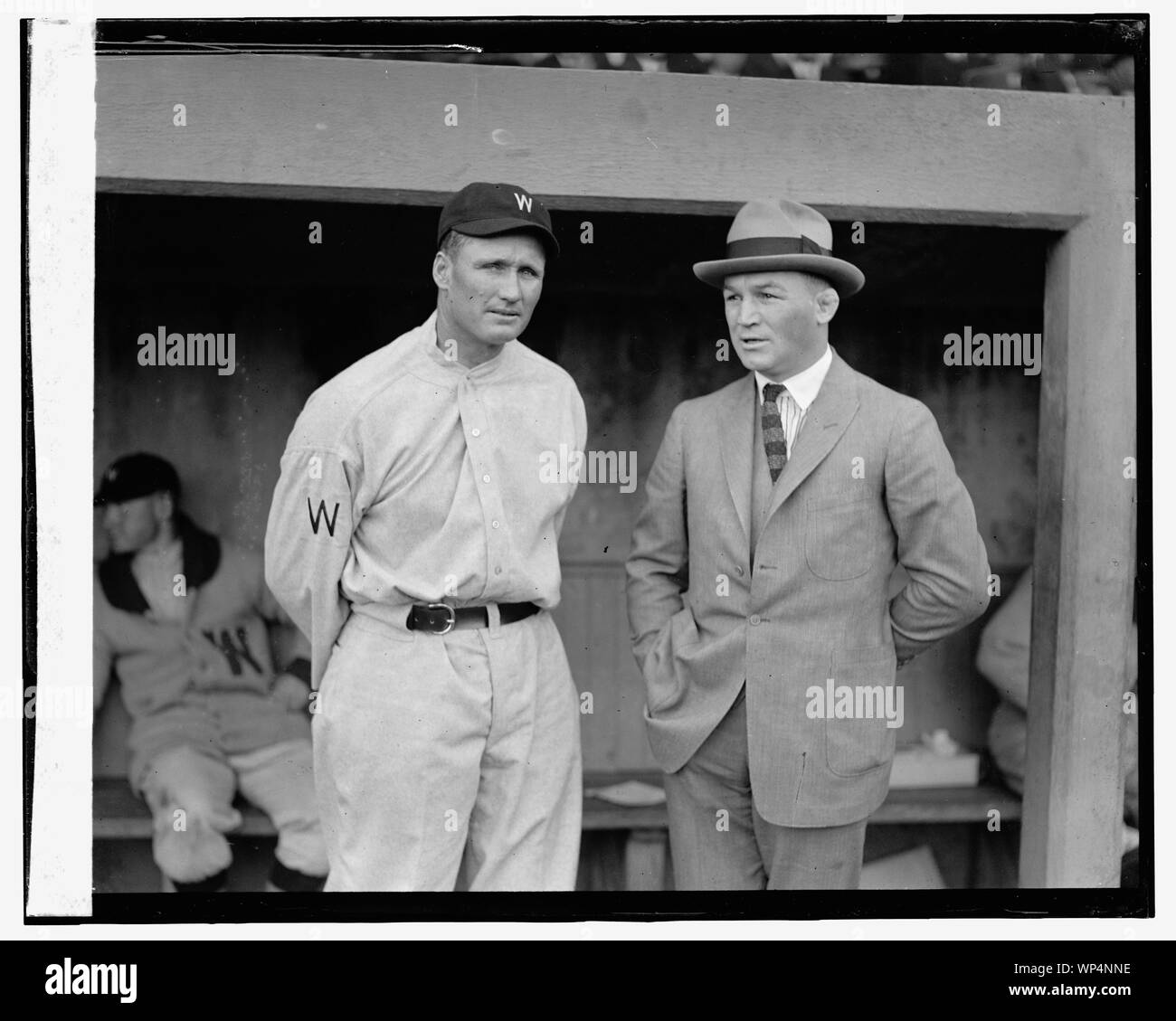 Johnson & Tommy Gibbons, 4/12/24 Foto Stock