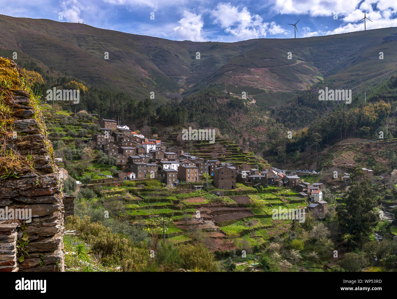 Vista sul villaggio di Piodao, Portogallo Foto Stock