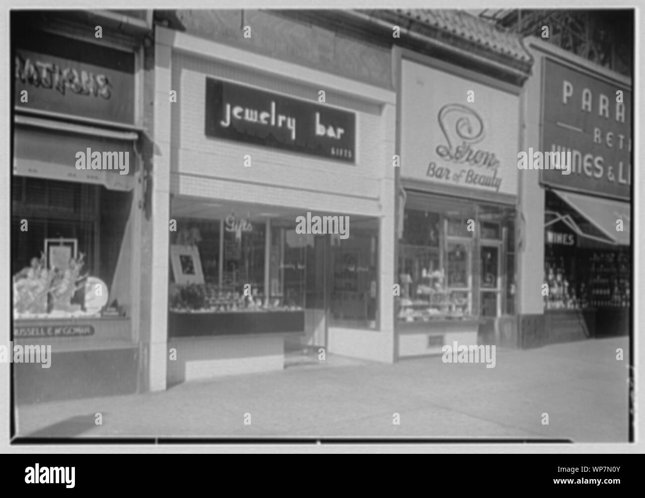 Leron, attività a 2485 Grand Concourse, il Bronx. Foto Stock