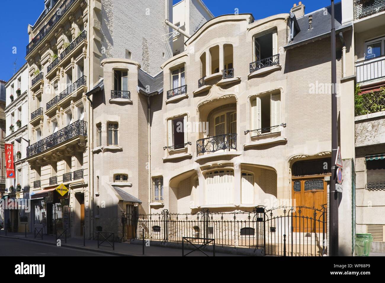 Parigi, Hotel Mezzara von Hector Guimard 1910 - Parigi, Hotel Mezzara da Hector Guimard 1910 Foto Stock