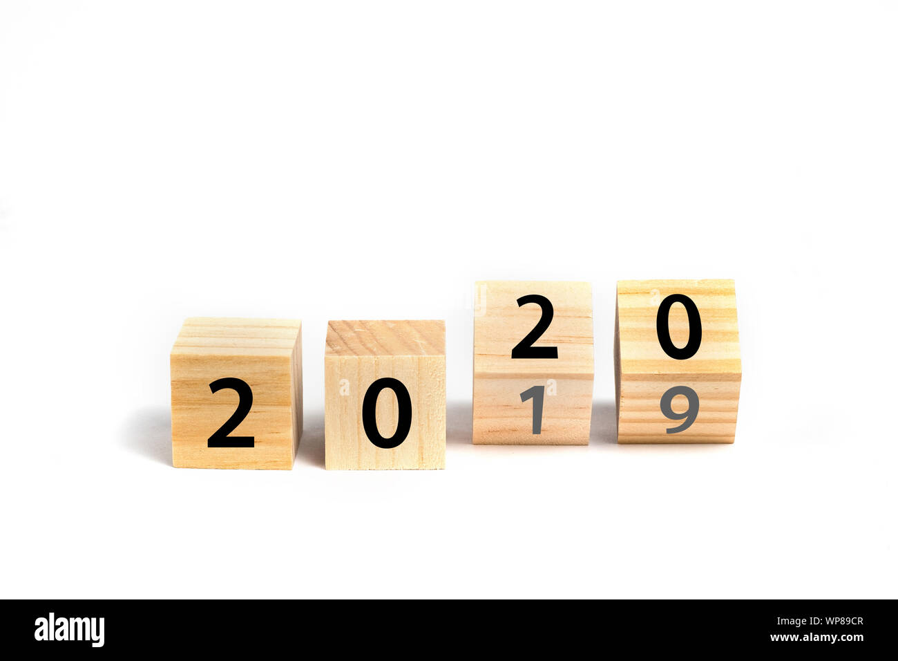Anno Nuovo 2020 concetto con cubetti di legno Foto Stock
