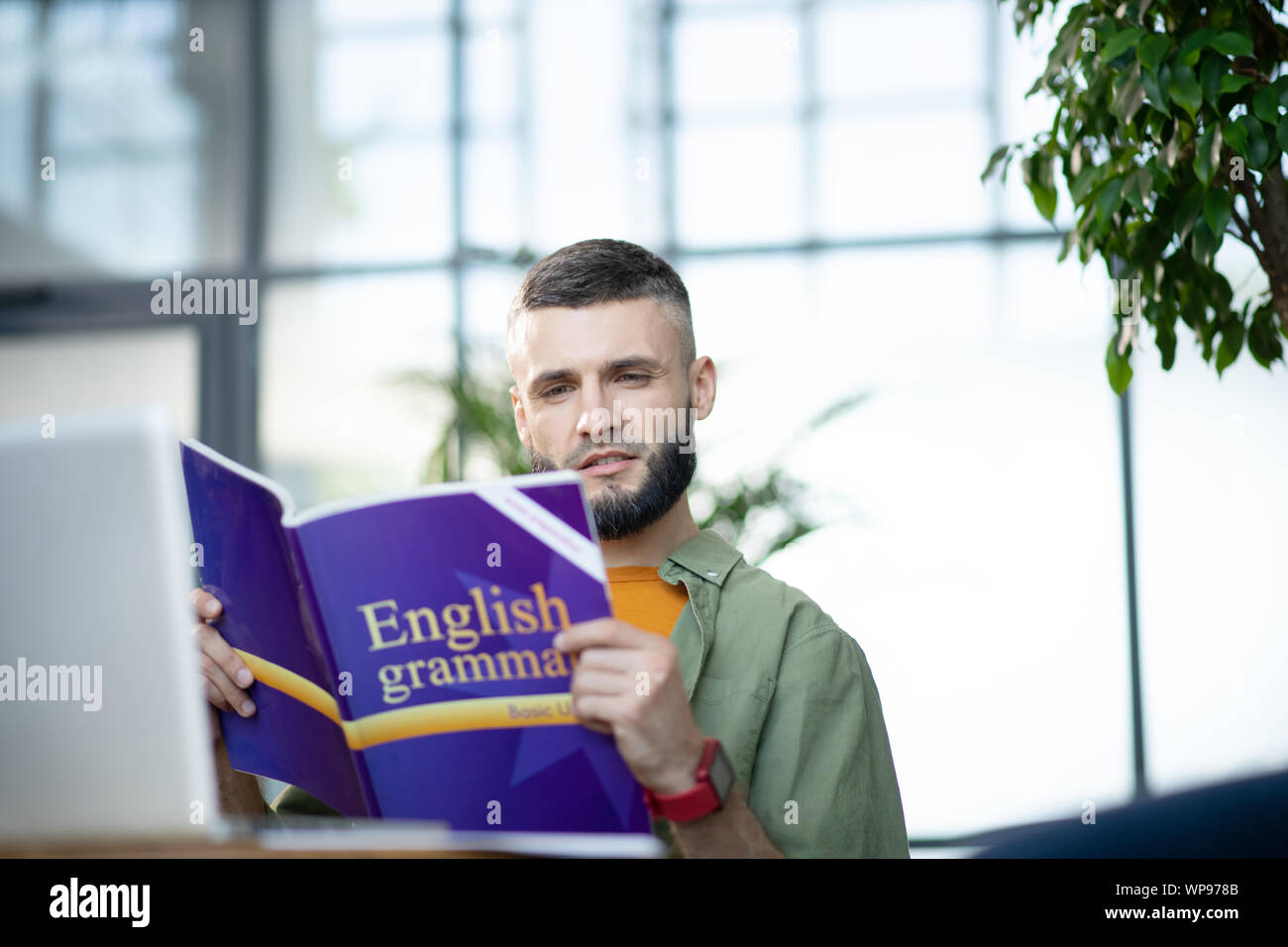 Vecchia Pagina Del Libro Di Grammatica Inglese Xviii Secolo - Fotografie  stock e altre immagini di Pagina - iStock