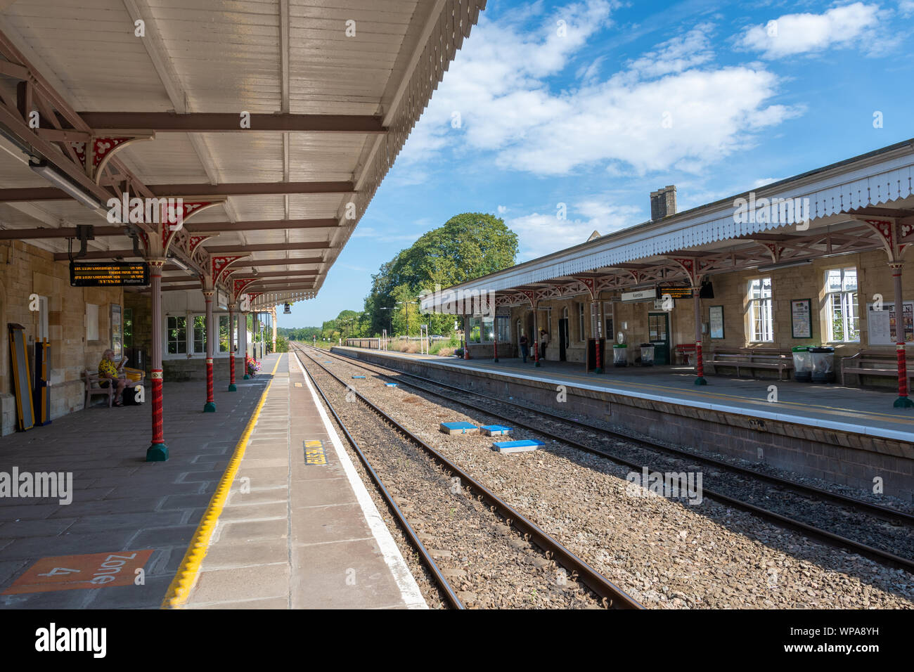 Kemble stazione ferroviaria in Cotswolds Inghilterra vicino alla sorgente del fiume Tamigi .rotta diretta per Londra pendolari provenienti per Cirencester Foto Stock