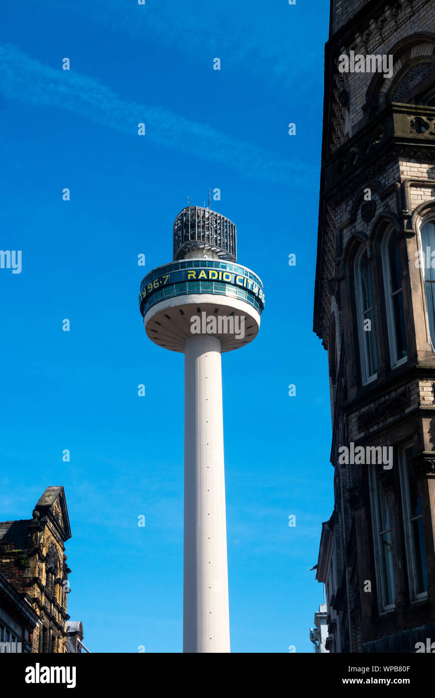 St John's Faro, il Radio City Tower al di sopra di Liverpool Foto Stock