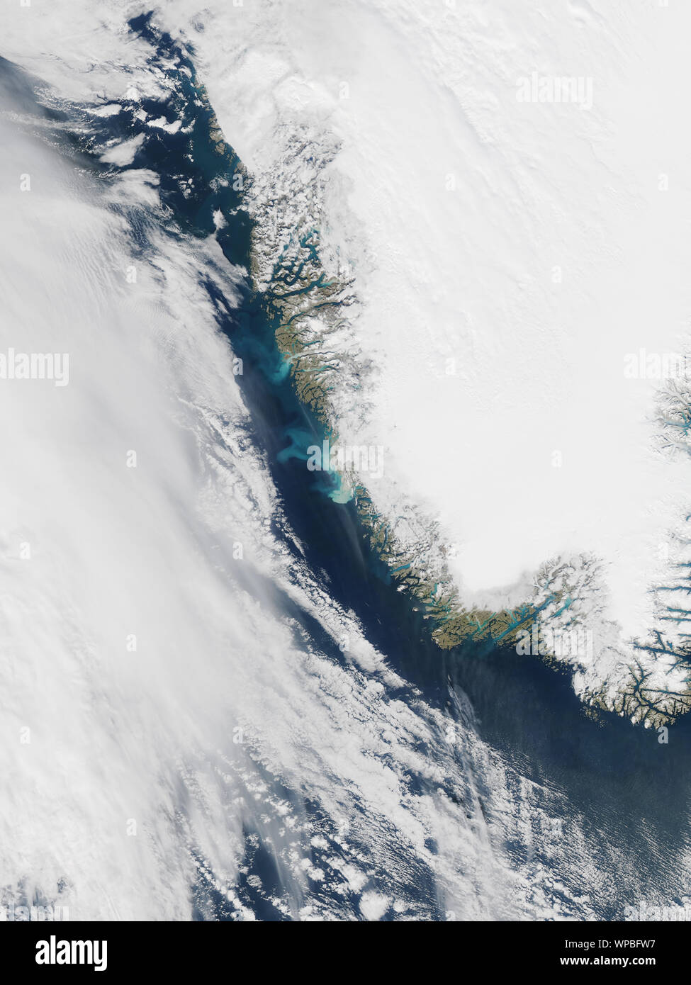 Pennacchi di sedimenti dai fronti di fusione della Groenlandia lastra di ghiaccio, 9 settembre 2014, dalla NASA/Jesse Allen/DPA Foto Stock