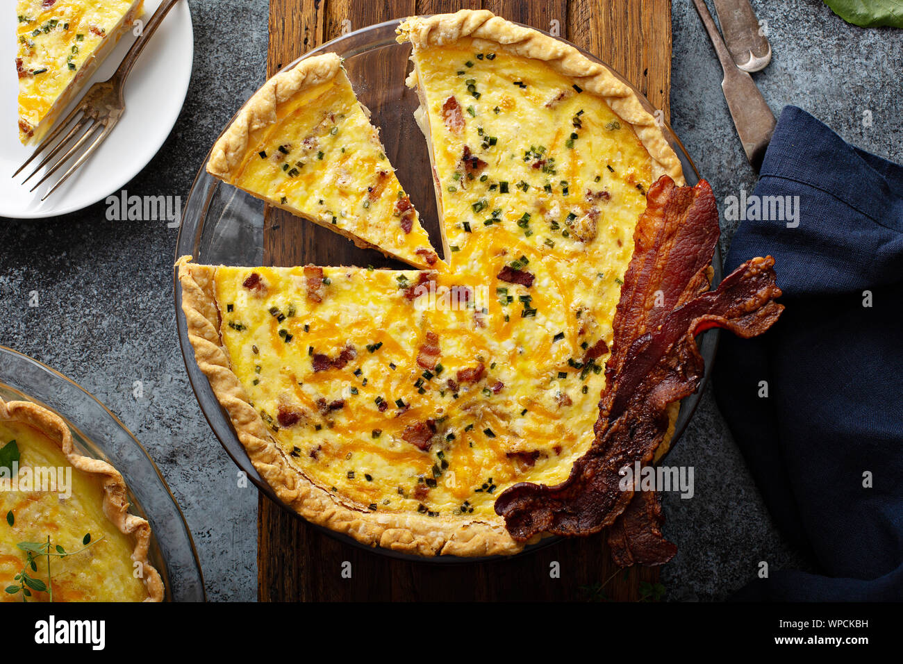 La pancetta e sformatino di patate Foto Stock