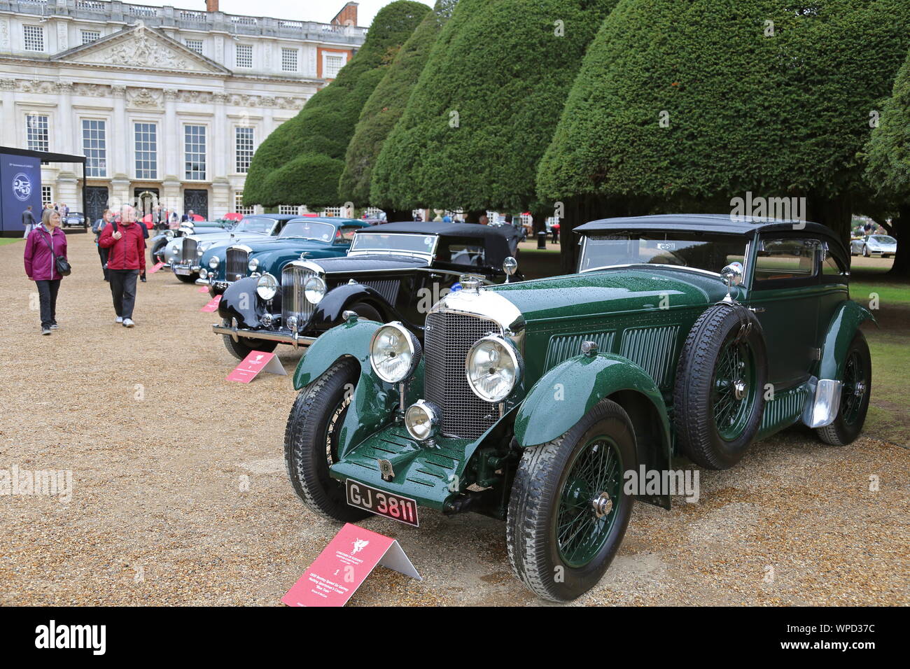 Velocità di Bentley sei Gurney Nutting sportivo Coupé (1930), il Concours di eleganza 2019, Hampton Court Palace, East Molesey Surrey, Inghilterra, Regno Unito, Europa Foto Stock