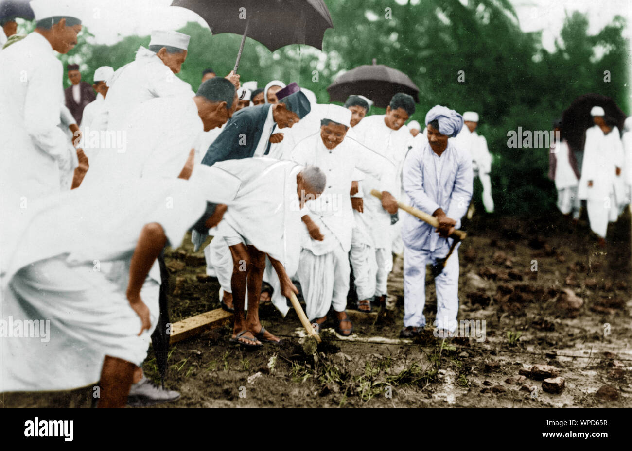 Il Mahatma Gandhi a pietra di fondazione cerimonia, Bombay, Maharashtra, India, Asia, 7 settembre 1929 Foto Stock