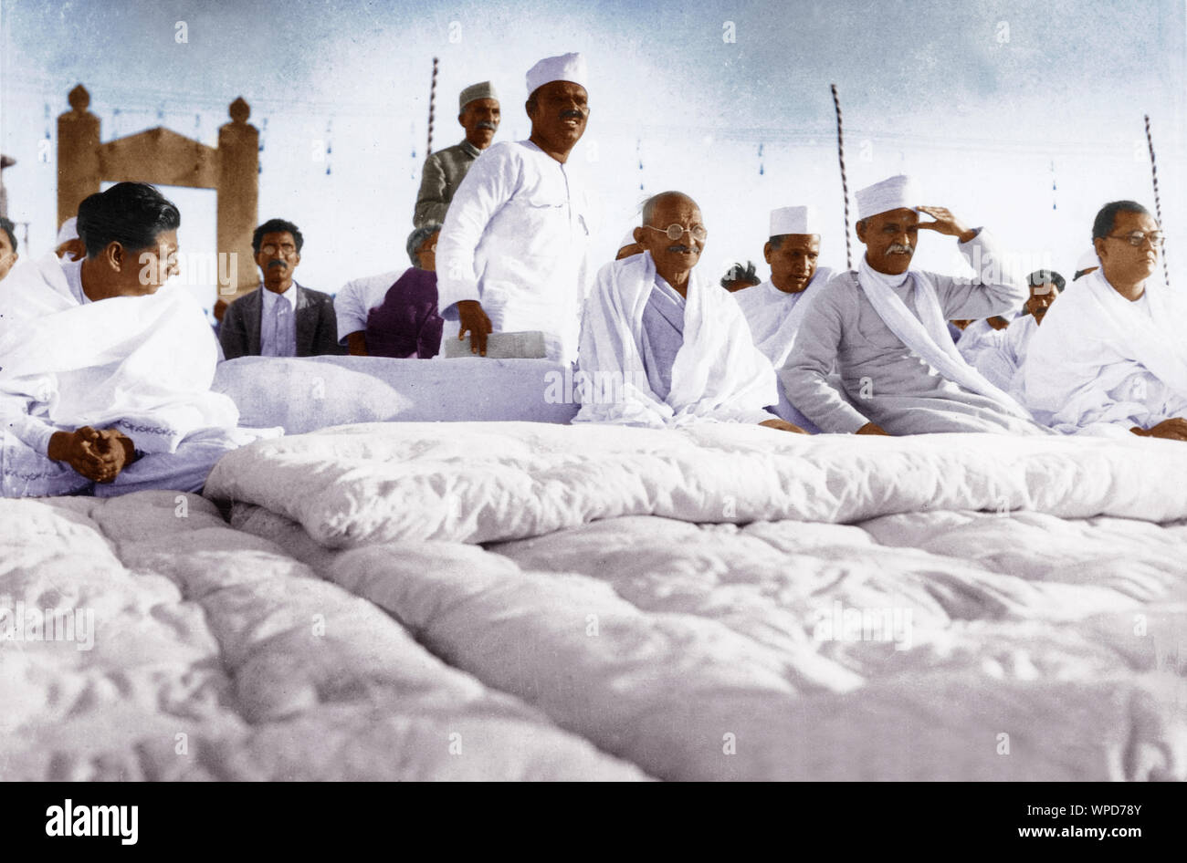 Il Mahatma Gandhi alla sessione di apertura del Congresso di Karachi, India, Asia, 26 marzo 1931 Foto Stock