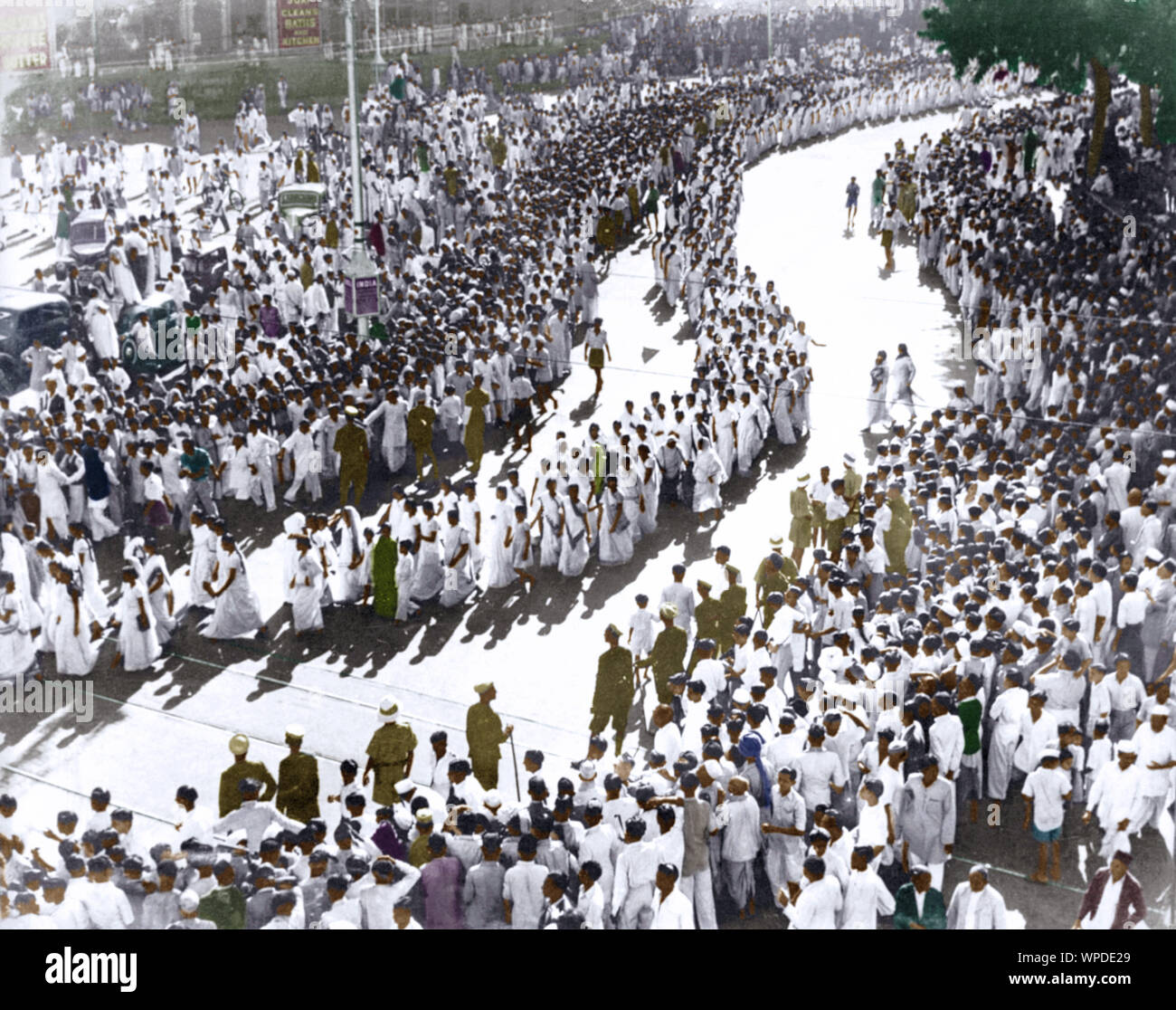 Manifestazioni di processione femminile, movimento Quit India, Bombay, Mumbai, Maharashtra, India, Asia, agosto 1942, foto del 1900 d'epoca Foto Stock