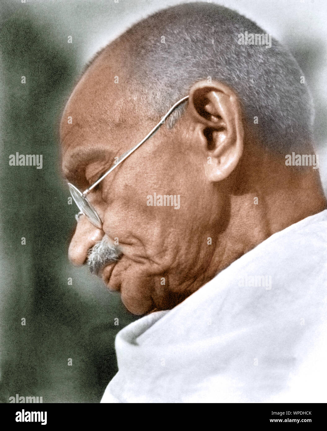 Mahatma Gandhi alla riunione pubblica di preghiera, Rungta House, Bombay, Mumbai, Maharashtra, India, Asia, settembre 1944 Foto Stock