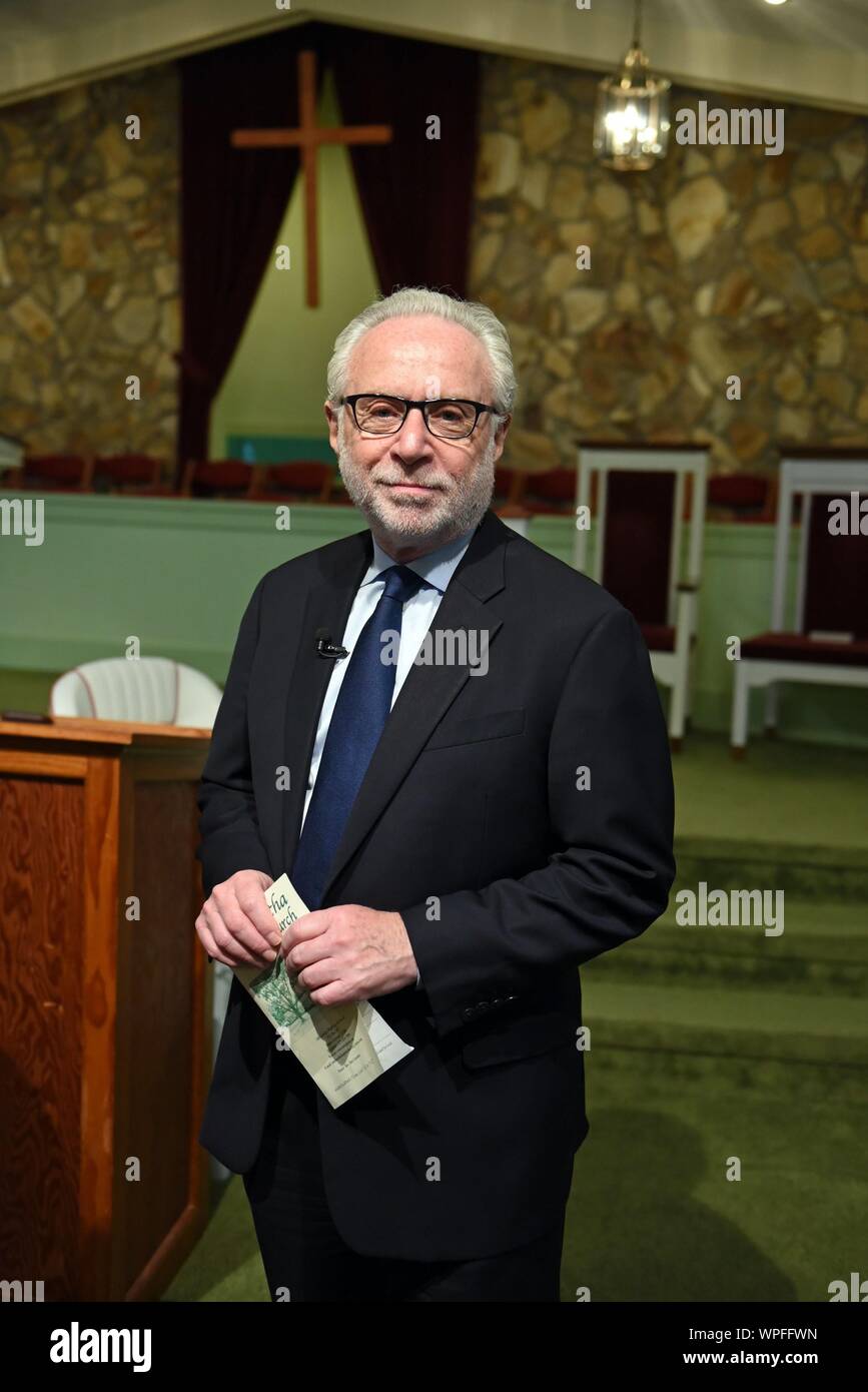 Le pianure, GA, Stati Uniti d'America. 8 Sep, 2019. Wolf Blitzer di presenze per Jimmy Carter insegna la scuola Domenica, Maranatha chiesa battista, pianure, GA 8 settembre 2019. Credito: Derek Storm/Everett raccolta/Alamy Live News Foto Stock