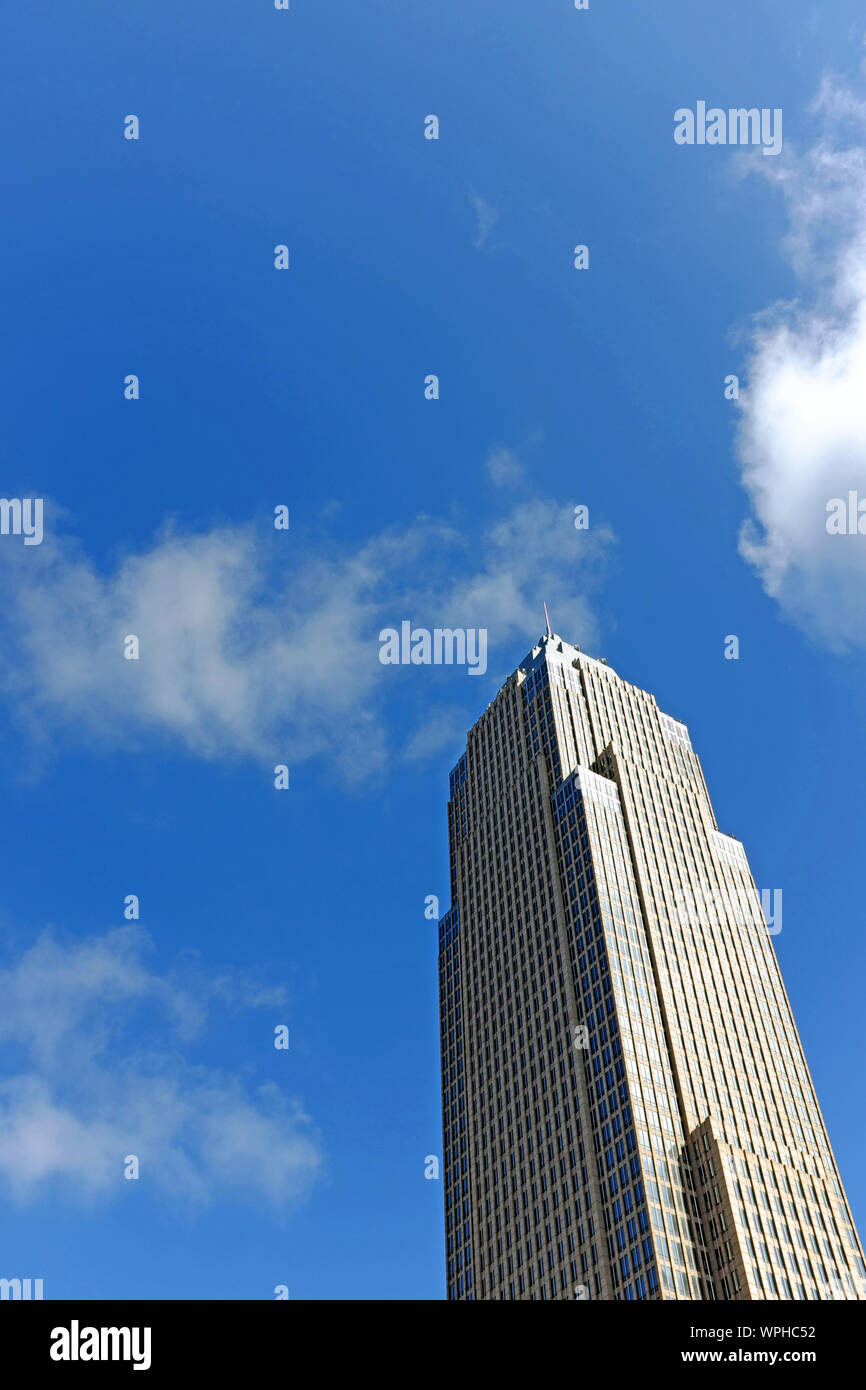 Il centro cittadino di Cleveland 57-storia chiave grattacielo Torre, nota anche come torre KeyBank, è il più alto edificio in Ohio e case KeyCorp tra gli altri. Foto Stock