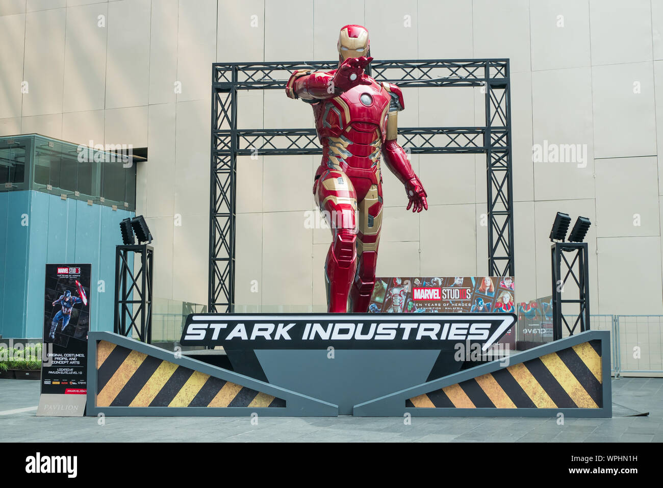 KL,Malesia - Settembre 7,2019 : un enorme Iron man statua visualizzare presso il padiglione di Kl per la Marvel Studios dieci anni di eroi presentano in Malaysia. Foto Stock