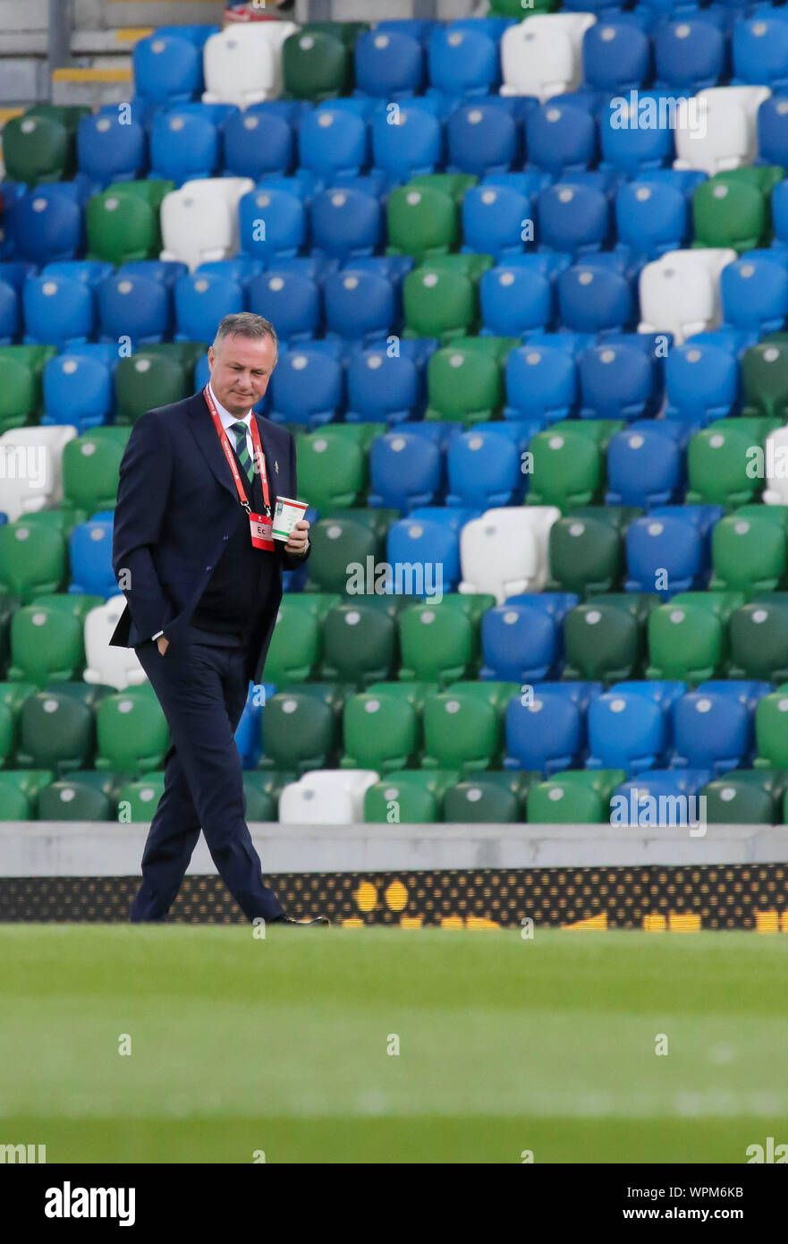 Stadio Nazionale al Windsor Park di Belfast, Irlanda del Nord. 09a settembre 2019. UEFA EURO 2020 il qualificatore- gruppo C, Irlanda del Nord / Germania (bianco). Azione da questa sera il qualificatore. Credito: David Hunter/Alamy Live News. Foto Stock