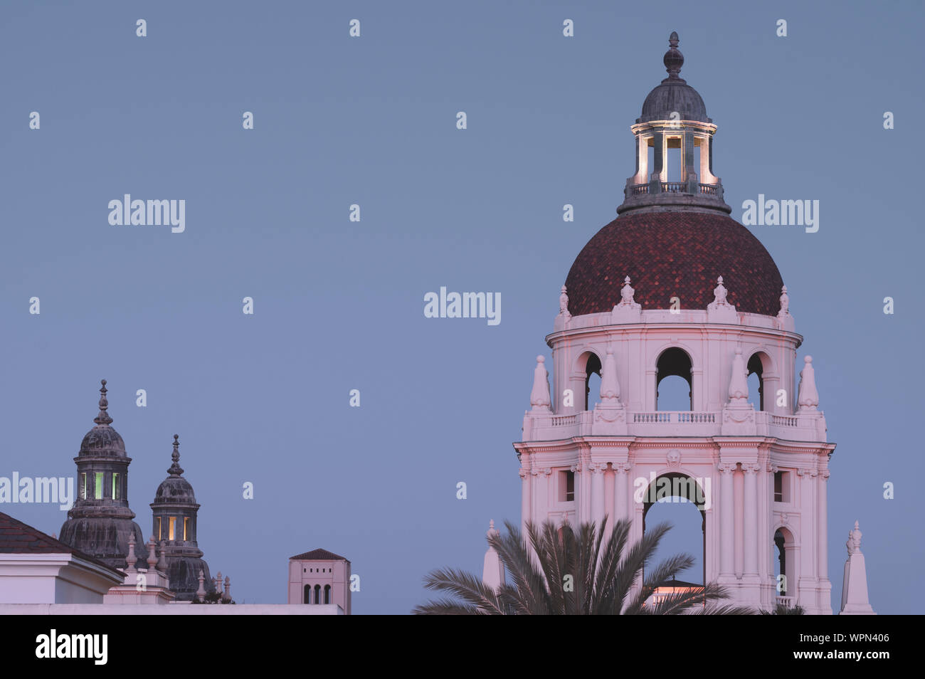 Immagine che mostra i dettagli di Pasadena City Hall nella Contea di Los Angeles. Foto Stock