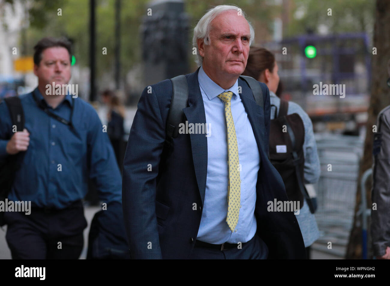 Westminster, London, 09Sep 2019. Sir Edward Lister, Downing Street il capo dello staff del Primo Ministro Boris Johnson e stratega politico, passeggiate su Whitehall a Westminster come MPs hanno dibattiti di emergenza su Brexit dentro le case del Parlamento. Credito: Imageplotter/Alamy Live News Foto Stock