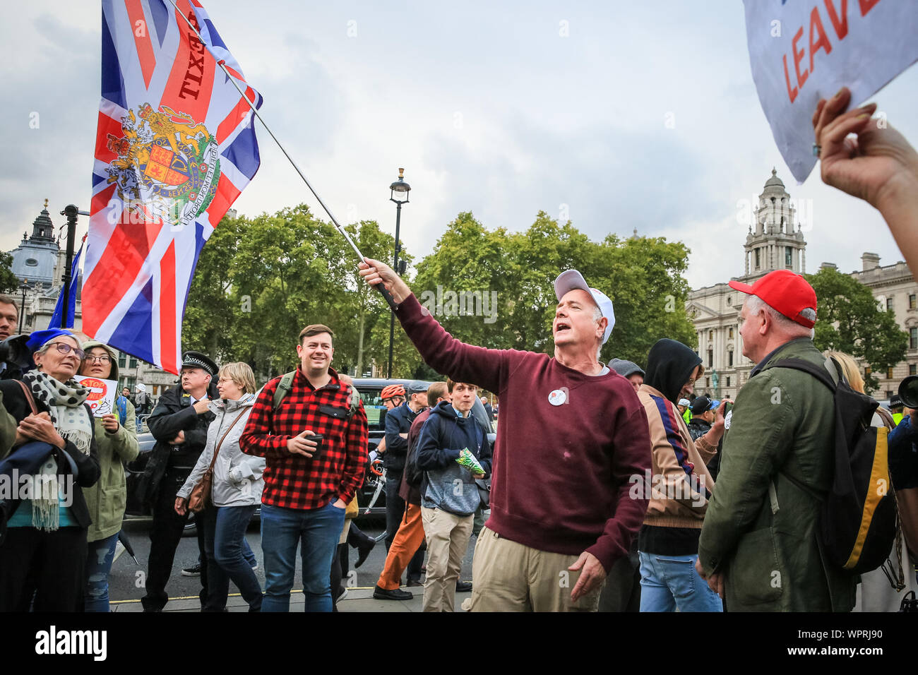 Westminster, London, 09Sep 2019. Eseguire le tensioni alta tra i pro- e Anti-Brexit manifestanti al di fuori della sede del parlamento di Westminster, oggi come MP dentro hanno iniziato il primo dei due Brexit relativi dibattiti di emergenza. Credito: Imageplotter/Alamy Live News Foto Stock