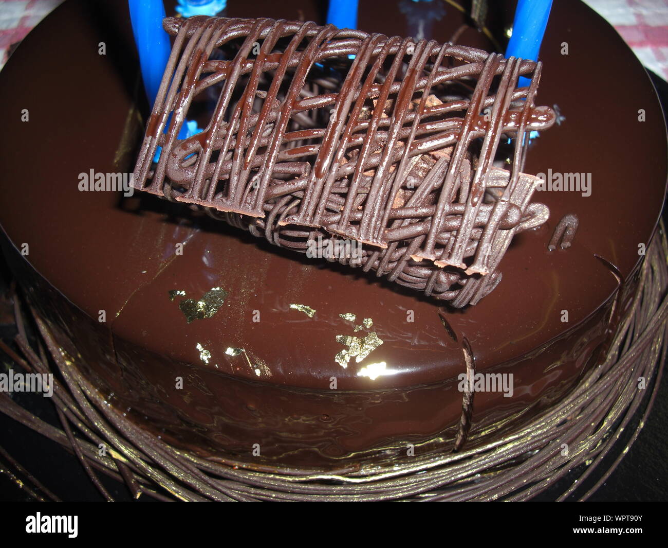Cioccolato torta di compleanno Savoy Londra Foto Stock