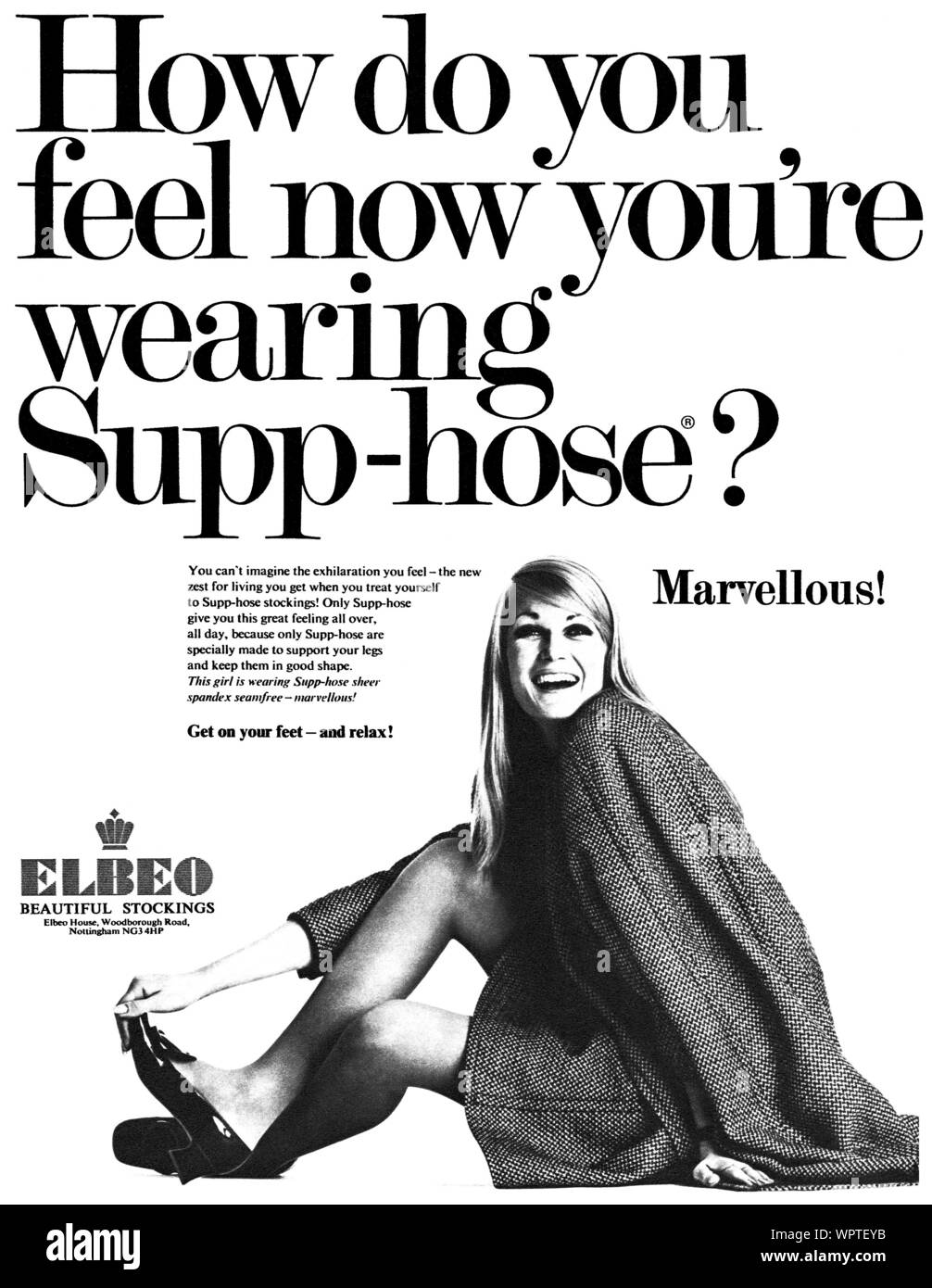 1968 British pubblicità per Elbeo Assistenza-tubo calze di nylon. Foto Stock