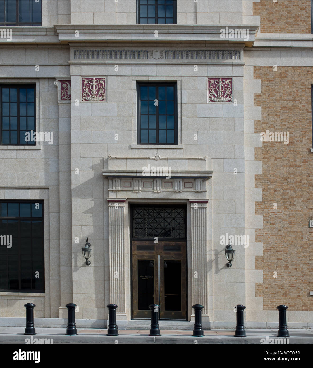 Portale principale, James A. Walsh U.S. Courthouse, Tucson, Arizona Foto Stock