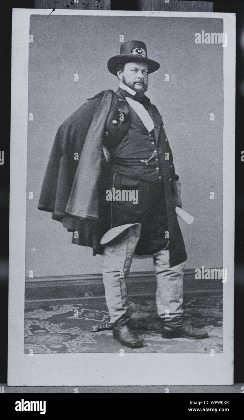 Il Mag. Bosch Alexander Abstract: fotografia mostra il Brevet Brigadier General Barton S. Alexander, ritratto a figura intera in piedi rivolto verso destra. Ha servito nell'esercito dell'Unione come un ingegnere comandante durante la Guerra Civile Americana. Foto Stock
