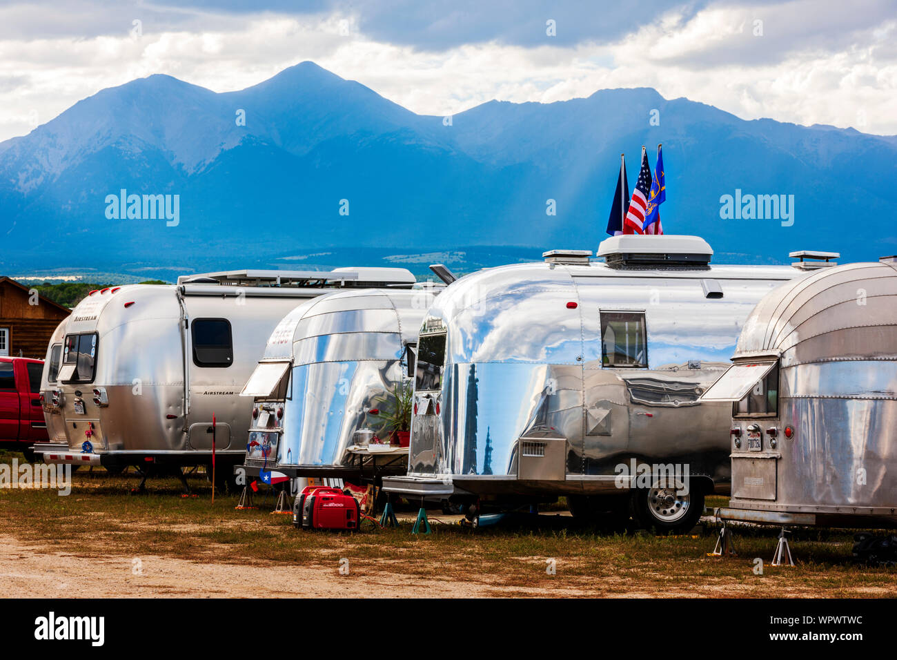 Camping Airstream rimorchi al Airstream vintage Club Rocky Mountain Rally Foto Stock