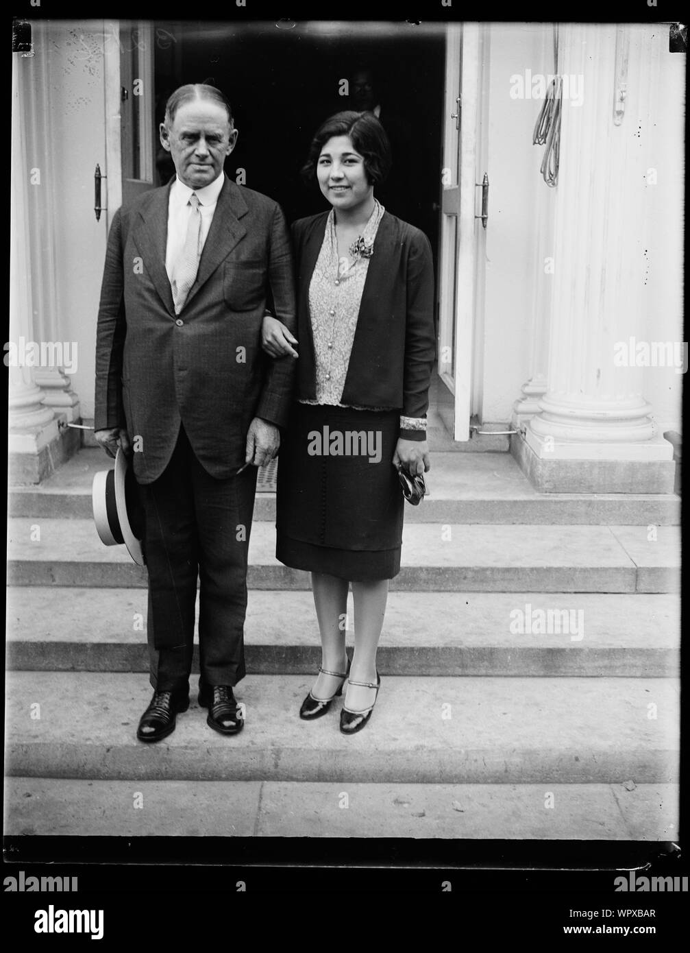 L uomo e la donna alla Casa Bianca di Washington, D.C. Foto Stock