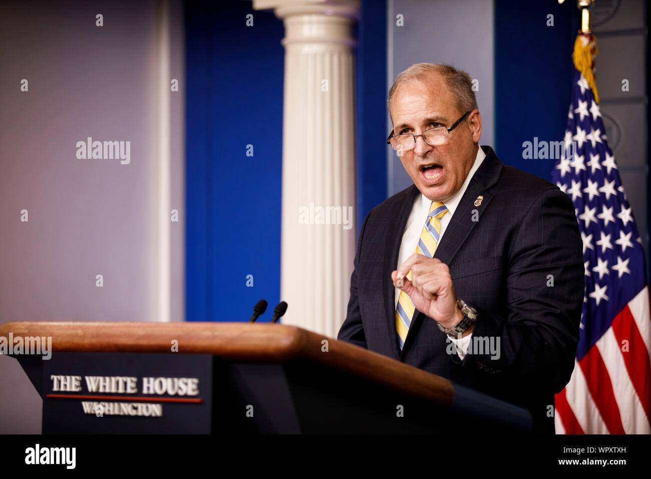 Washington, Stati Uniti d'America. 9 Sep, 2019. Agenti delle dogane e della protezione delle frontiere (CBP) Il commissario Mark Morgan parla durante un briefing con la stampa alla Casa Bianca a Washington DC, gli Stati Uniti e il 7 settembre 9, 2019. Gli Stati Uniti hanno arrestato o allontanato 64.000 persone alla frontiera meridionale nel mese di agosto, la registrazione di un terzo mese consecutivo in calo, secondo un funzionario lunedì. Credito: Ting Shen/Xinhua Foto Stock